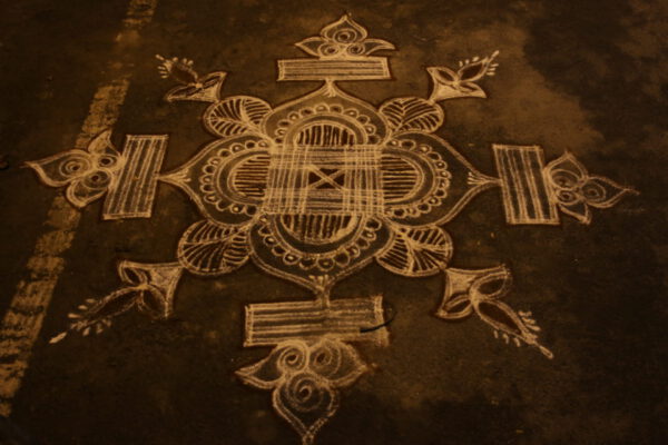 Das Geheimnis der Kolams: Meditation, Kunst und Tradition in Tamil Nadu